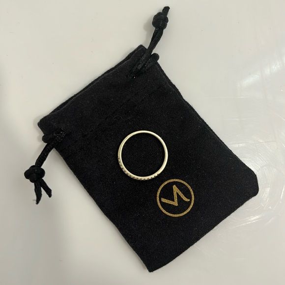 Mejuri Diamonds Team Ring 14K - Picture 4 of 5